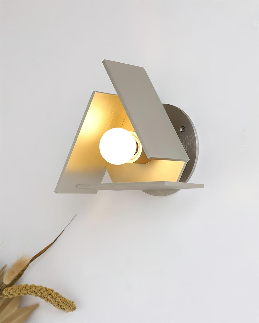 Vanta Applique Murale Géométrique Inspirée de l'Origami - Neutralighting
