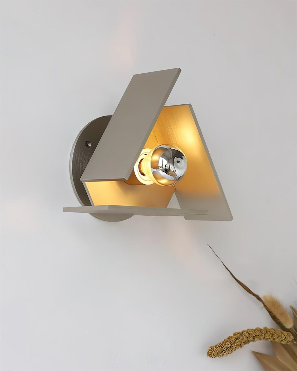 Vanta Applique Murale Géométrique Inspirée de l'Origami - Neutralighting