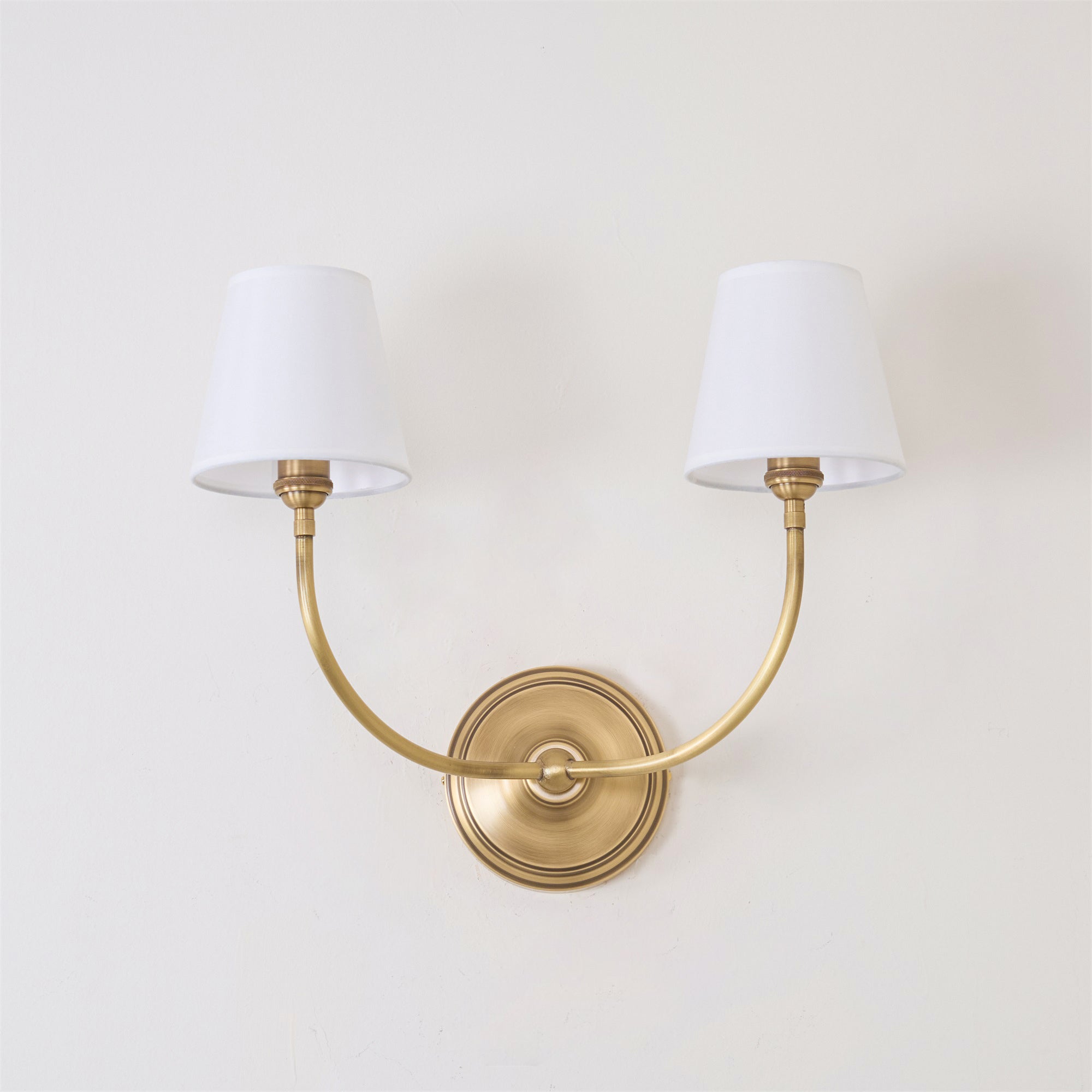 Victor Applique Murale en Bronze Noir et Tissu - Neutralighting