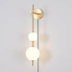 Ilraeia Vertical Globe Plug-in Wall Lamp - Neutralighting