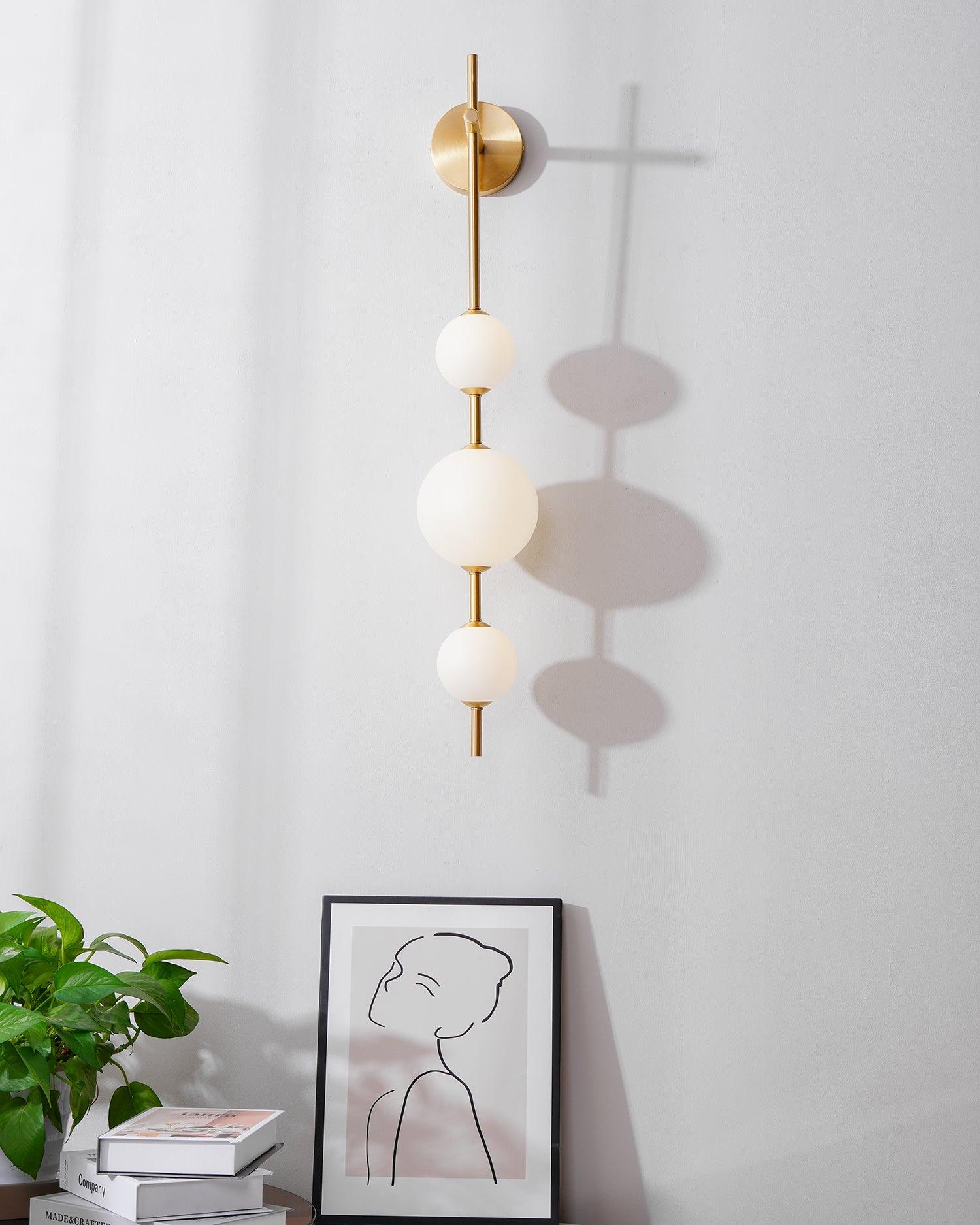 Ilraeia Vertical Globe Plug-in Wall Lamp - Neutralighting