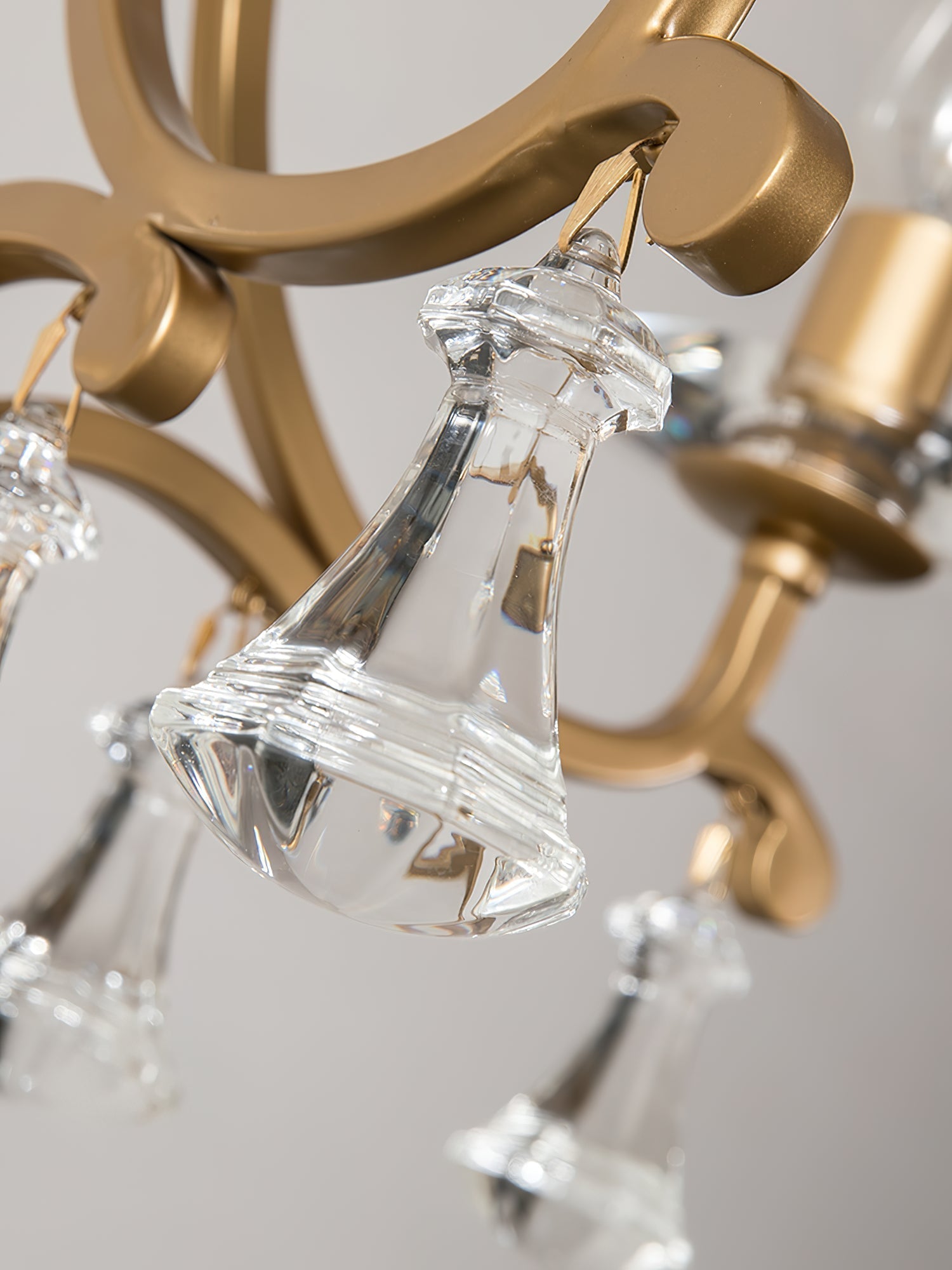 Cuvenara Lustre Laiton Cristal Luxe Postmoderne - Neutralighting