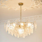 Lustrous Chandelier Victorien en Verre Finition Dorée - Neutralighting