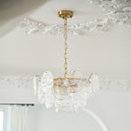Lustrous Chandelier Victorien en Verre Finition Dorée - Neutralighting