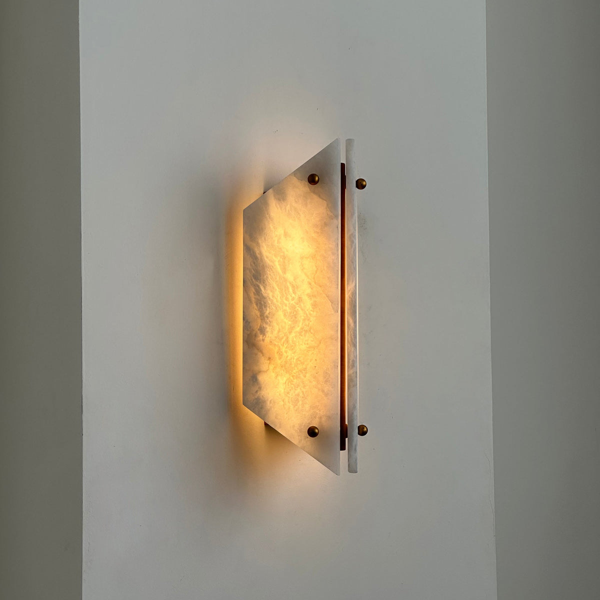 Elaeira Applique Murale Créative En Albâtre - Neutralighting
