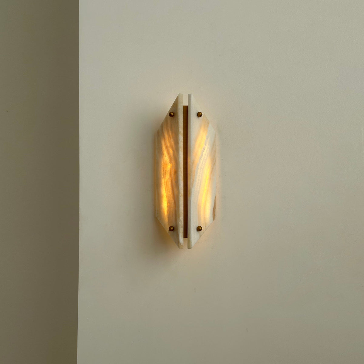 Elaeira Applique Murale Créative En Albâtre - Neutralighting