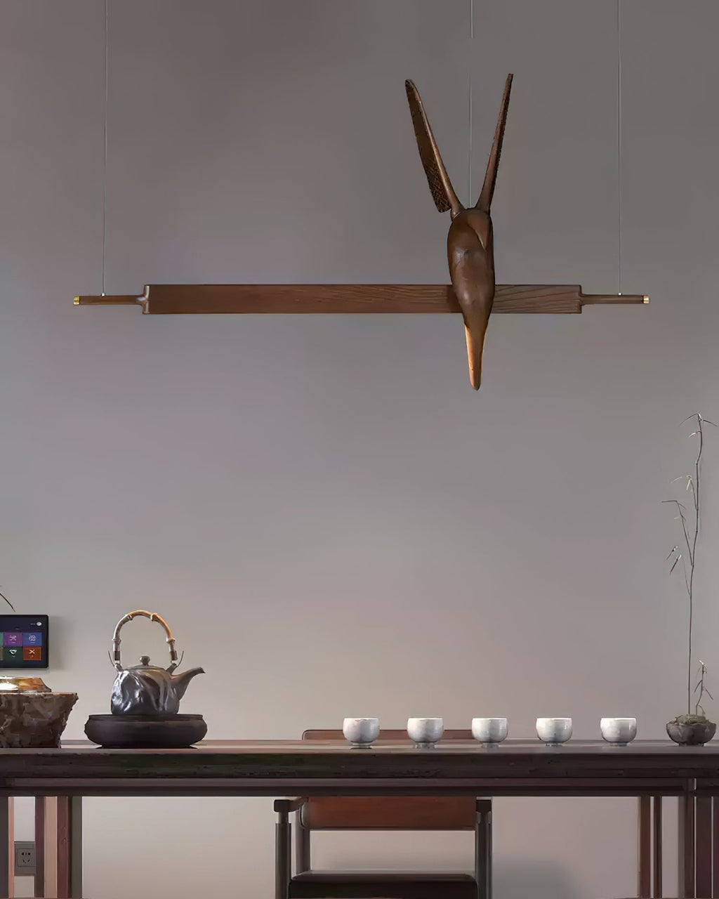 Varinisra Sculptural Oak Pendant Light - Neutralighting