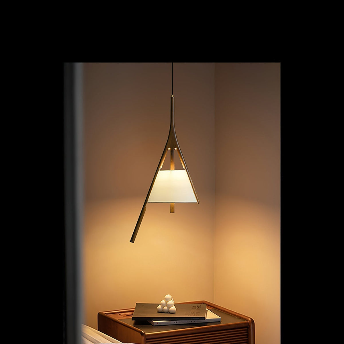 Zovenarae Triangulaire Bois Pendentif Lumière - Neutralighting
