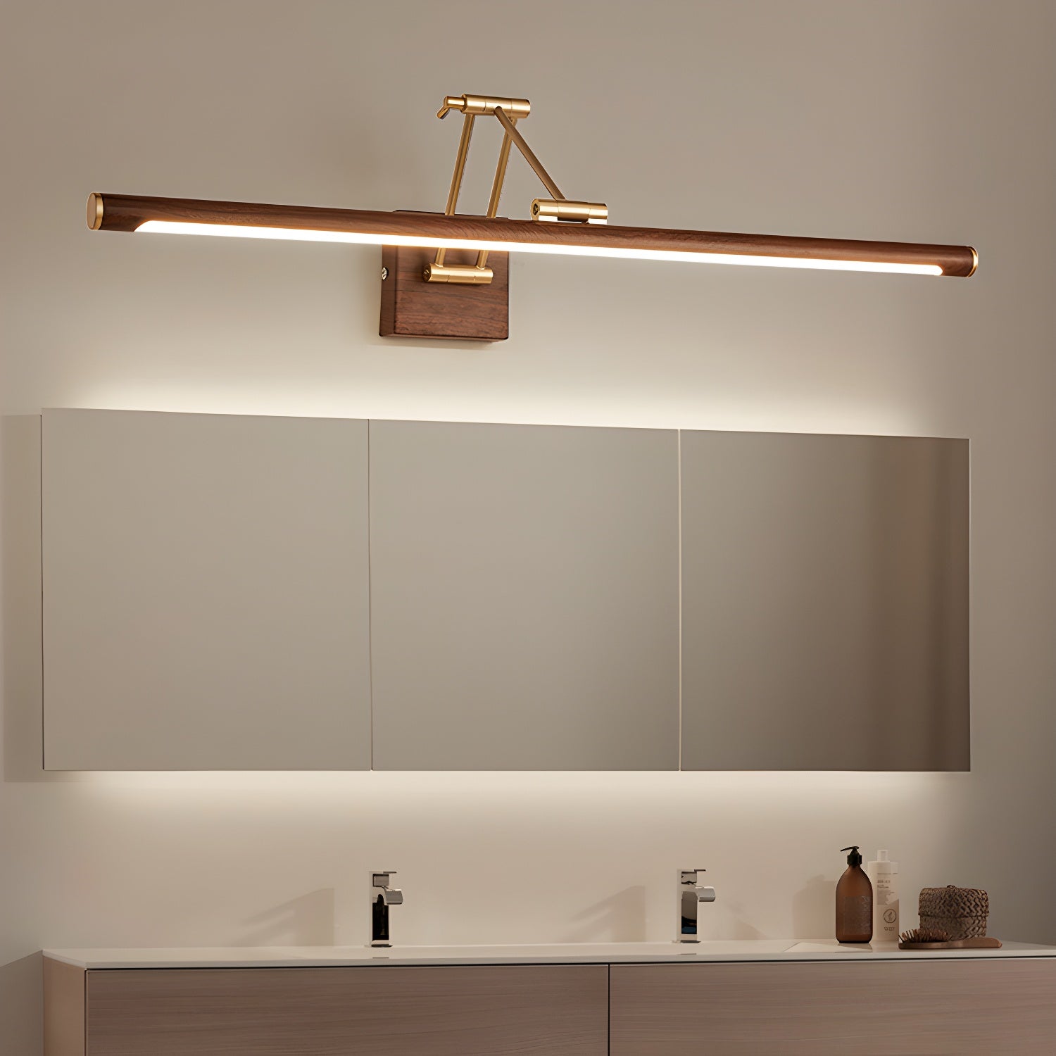 Arvararae Applique Murale Linéaire Ajustable en Noyer - Neutralighting