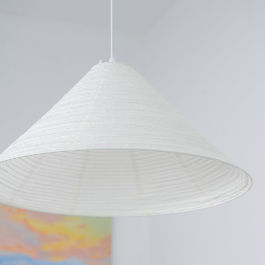 Conic Suspension Lampe Pyramidale en Papier - Neutralighting