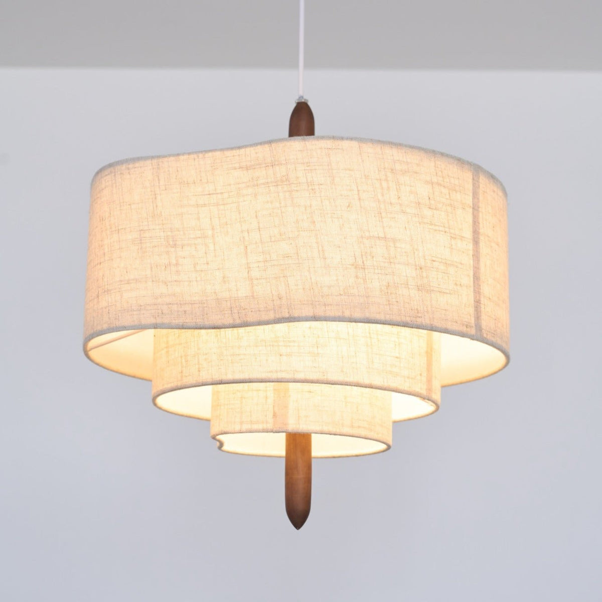 Eldorora Élégance Vague Échelle Bois Tissu Pendentif Lampe - Neutralighting