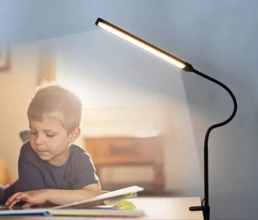 Lampe de lecture pour bureau Philémon Concerto - Un Éclairage Dédié à la Lecture
