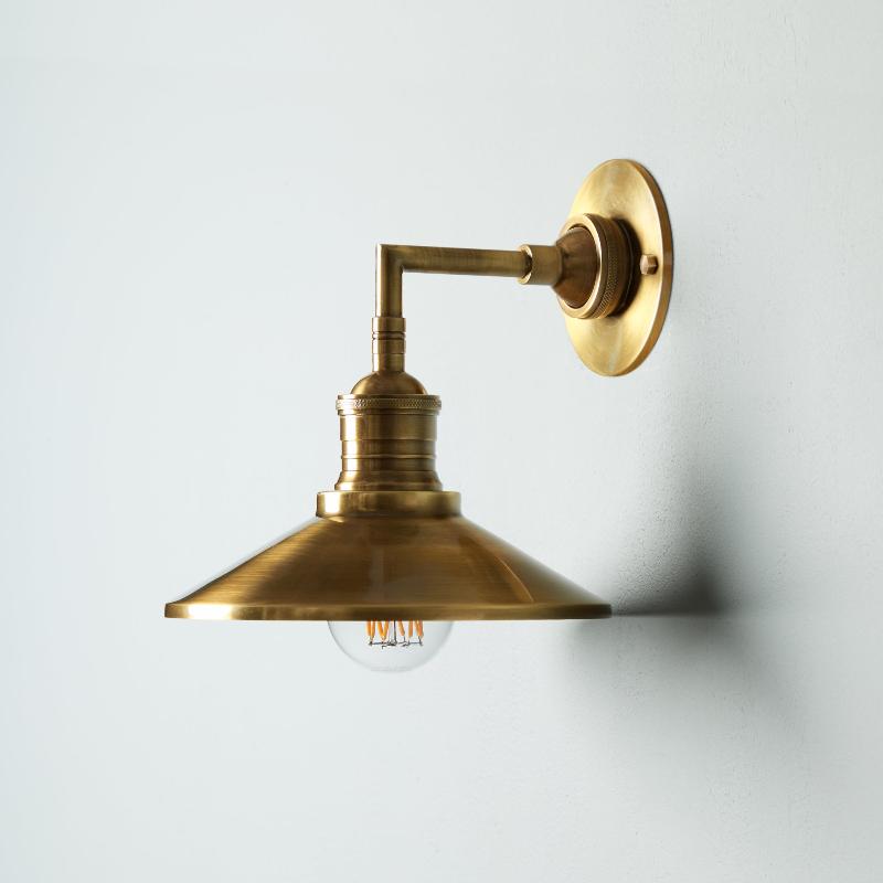 Isadora Applique Murale Intérieure en Laiton - Neutralighting
