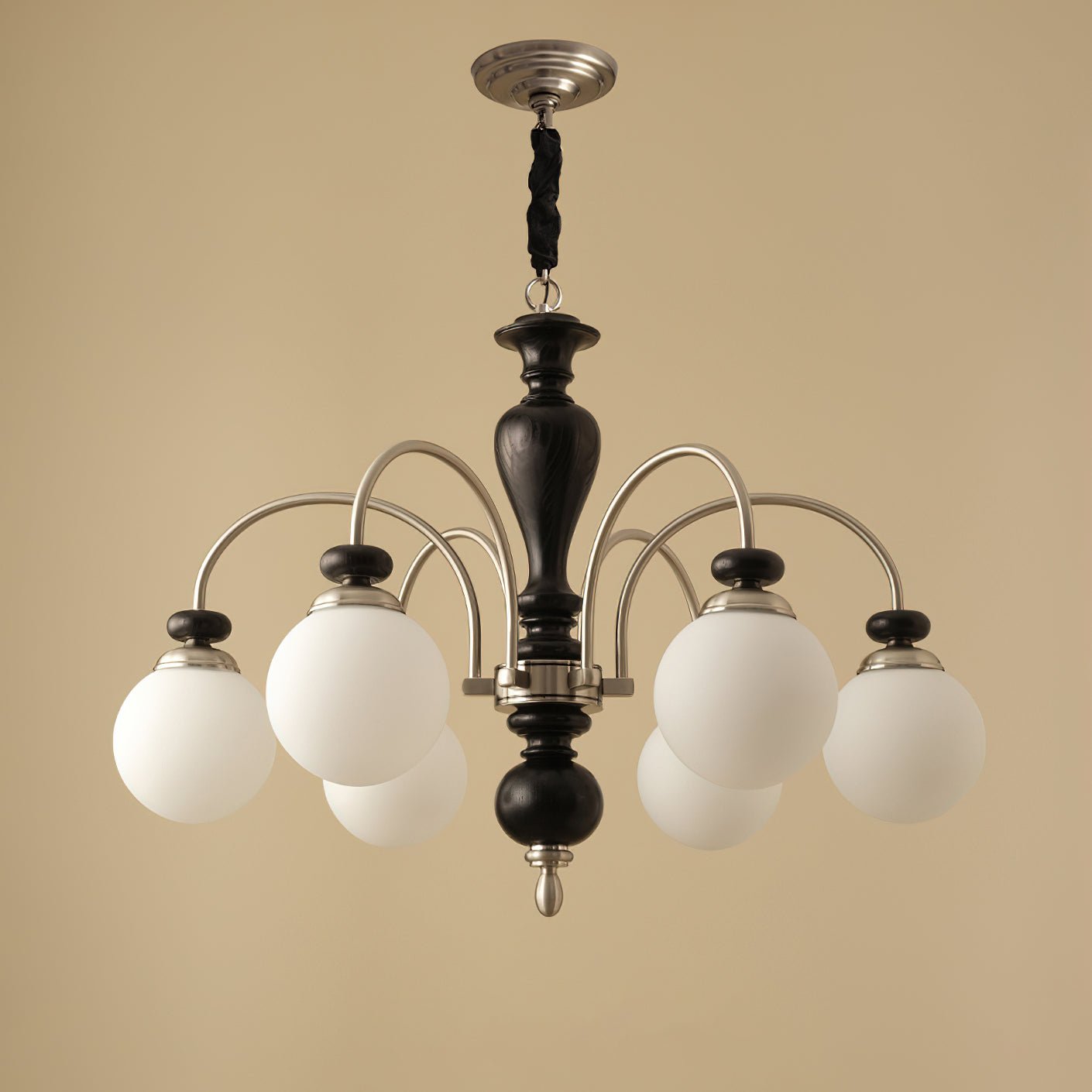 Solara Chandelier Classique en Bois et Laiton - Neutralighting