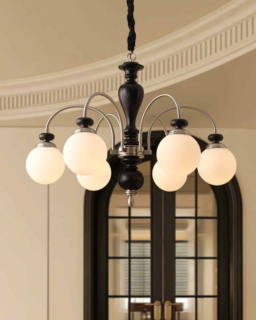 Solara Chandelier Classique en Bois et Laiton - Neutralighting