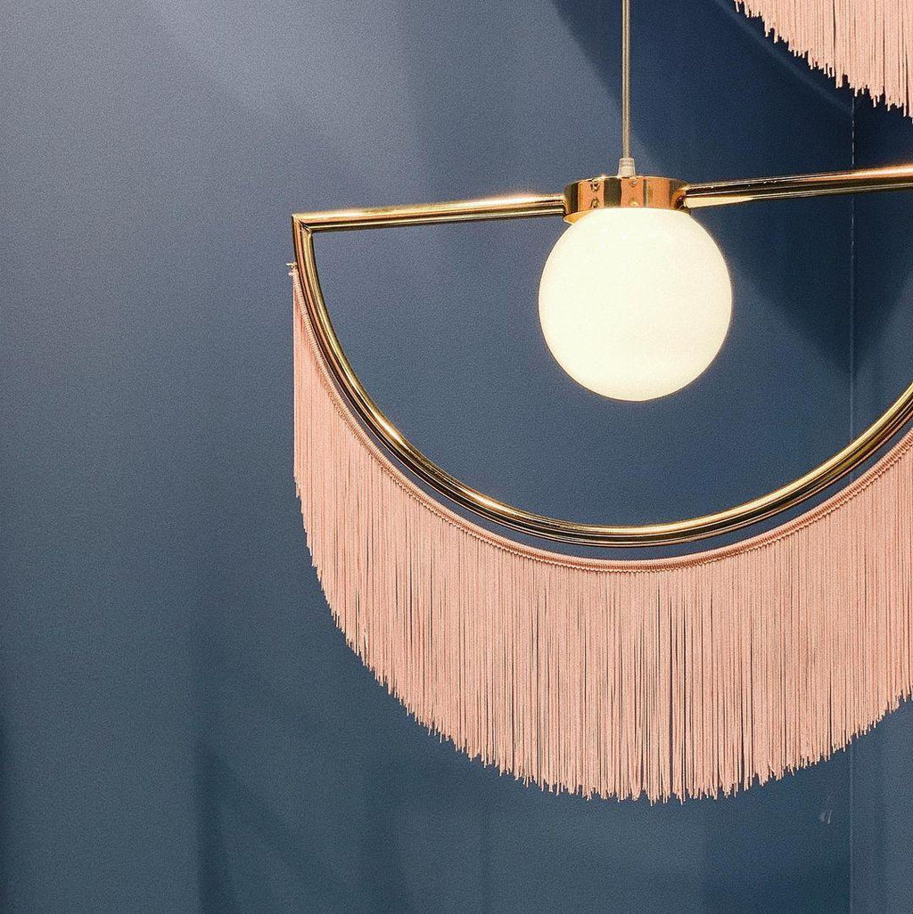 Solara Lampe suspendue en tissu à franges style globe rétro bohème - Neutralighting