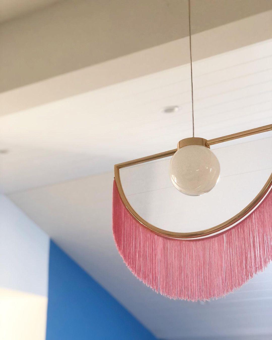 Solara Lampe suspendue en tissu à franges style globe rétro bohème - Neutralighting