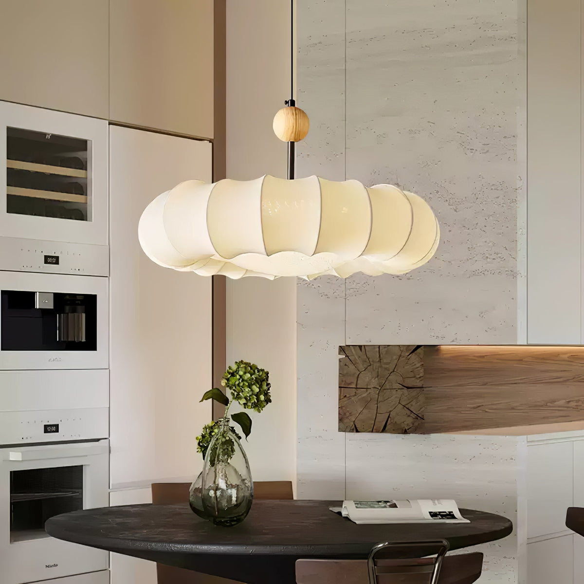 Lyvina Lampe Pendante Traditionnelle en Bois Naturel et Tissu - Neutralighting