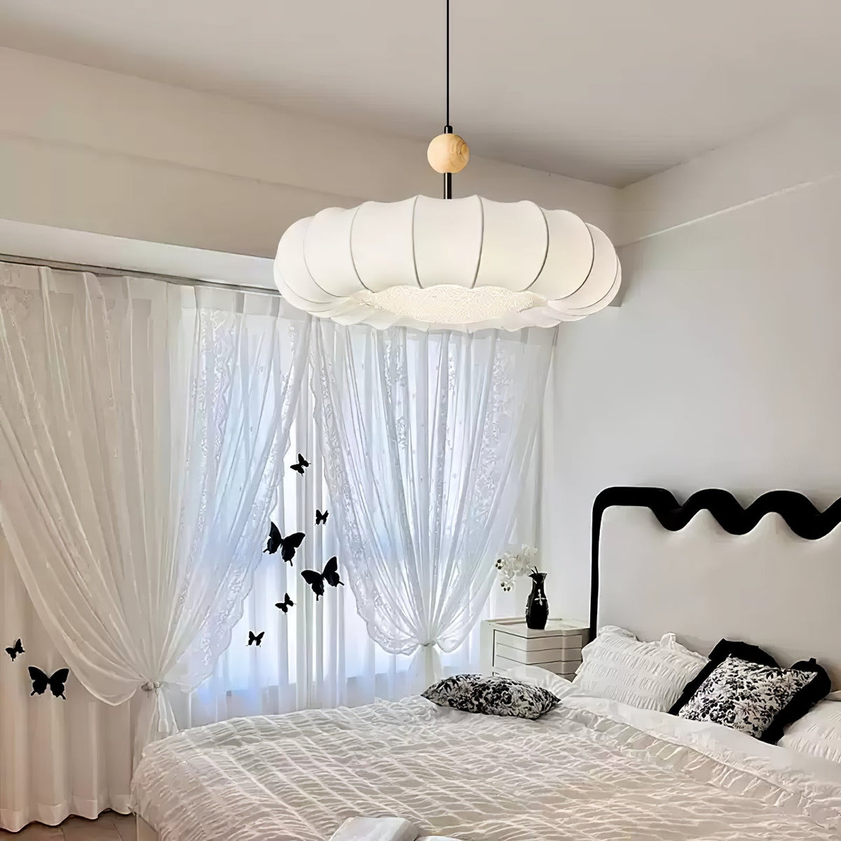 Lyvina Lampe Pendante Traditionnelle en Bois Naturel et Tissu - Neutralighting