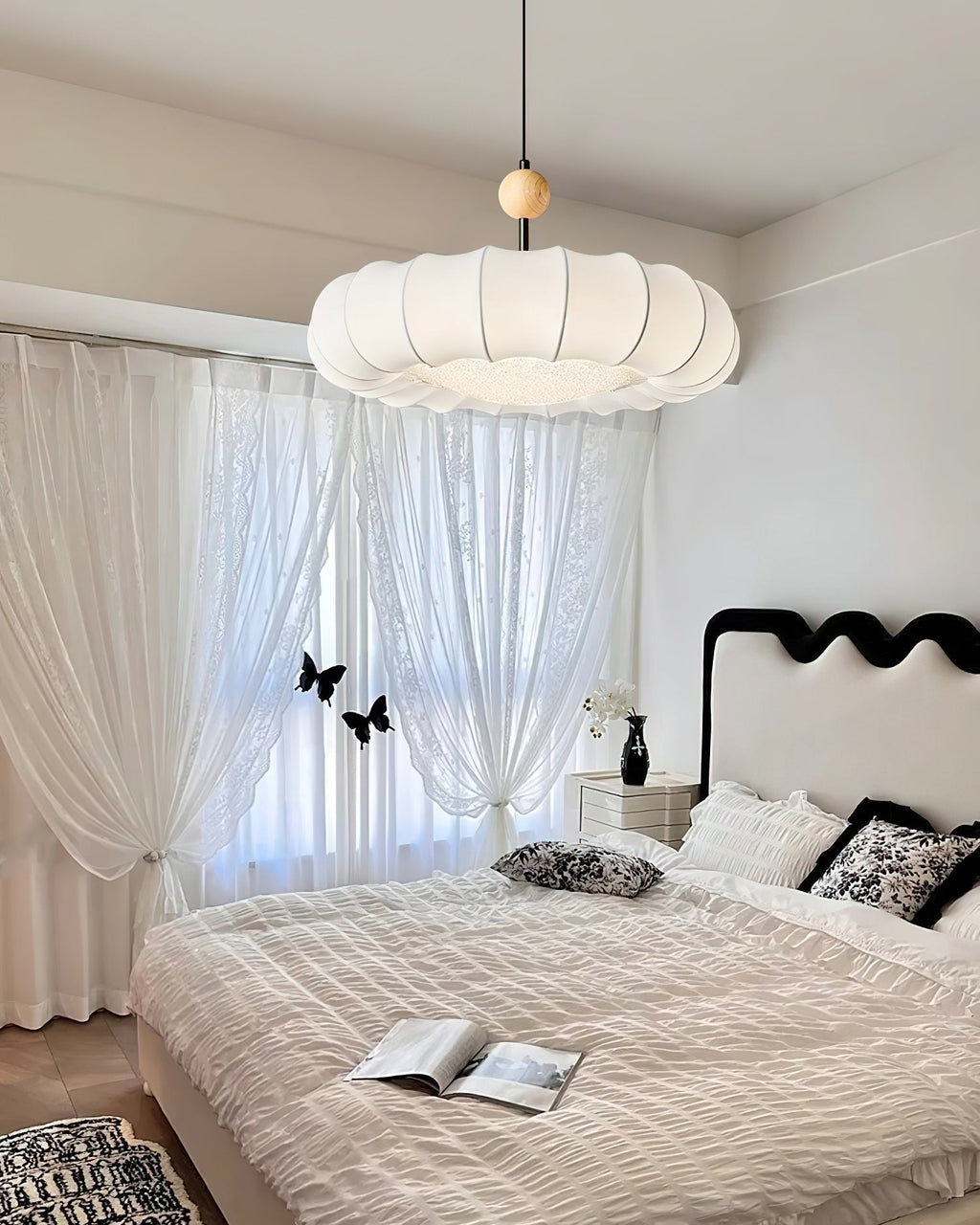 Lyvina Lampe Pendante Traditionnelle en Bois Naturel et Tissu - Neutralighting