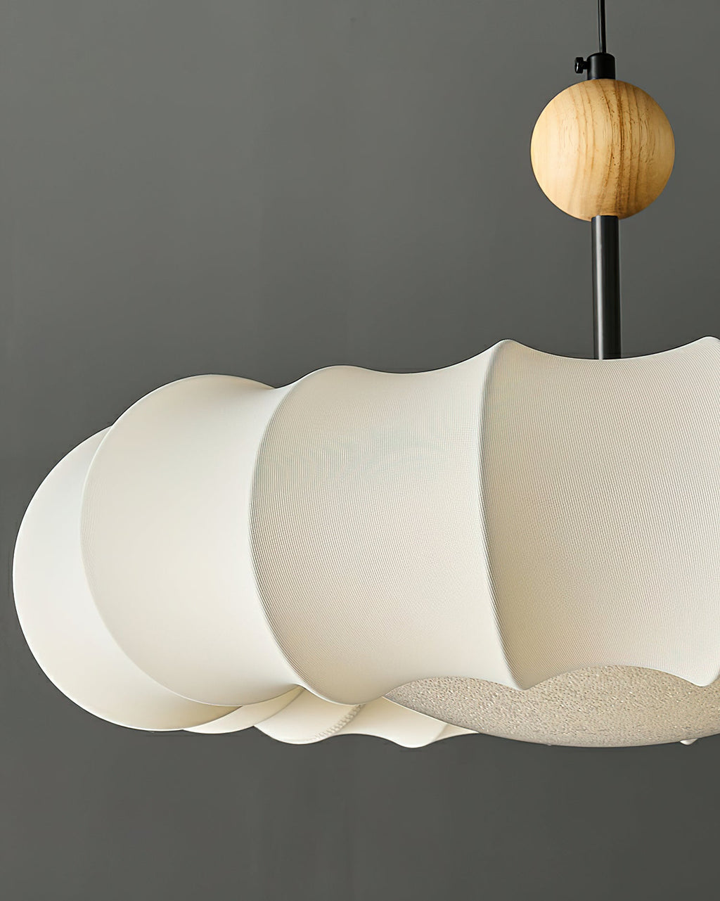 Lyvina Lampe Pendante Traditionnelle en Bois Naturel et Tissu - Neutralighting