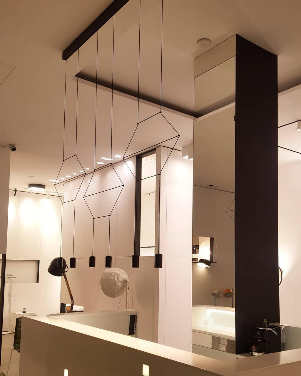 Lunarie Suspension Acrylique Plastique - Neutralighting