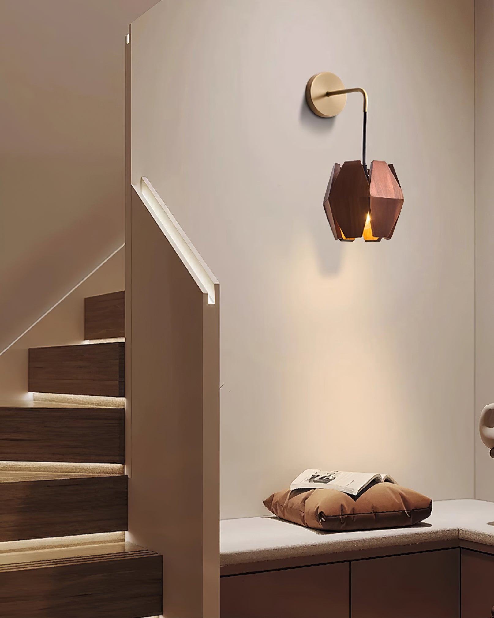 Applique Murale Corps Facetté Noyer Abat-jour Branchement Nordic - Neutralighting