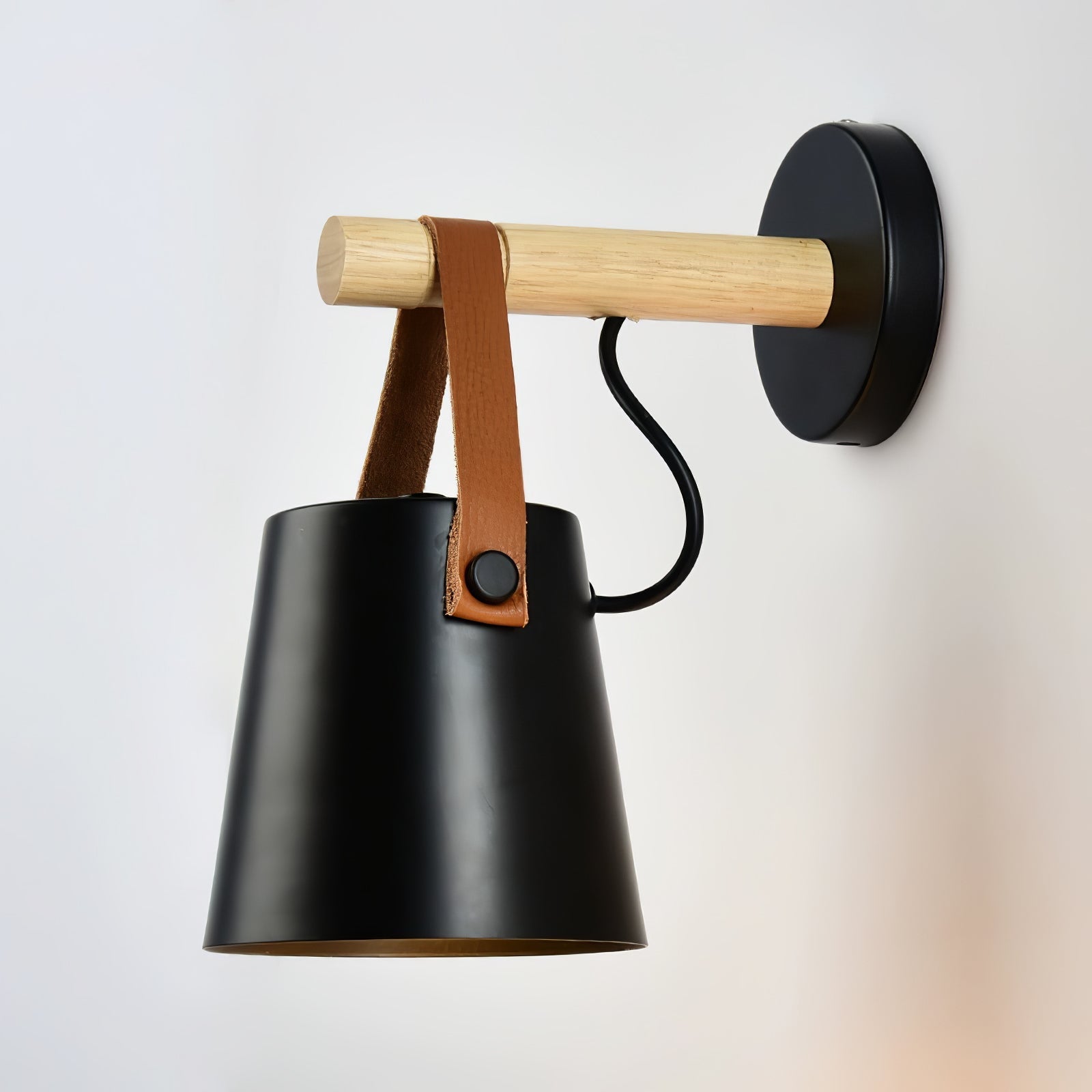 Solarese Applique en bois et cuir - Neutralighting