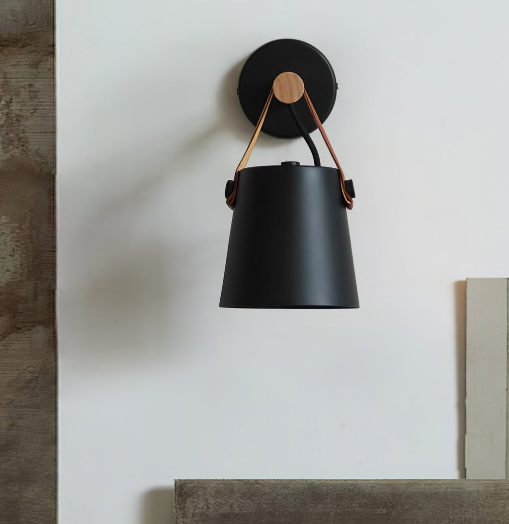 Solarese Applique en bois et cuir - Neutralighting