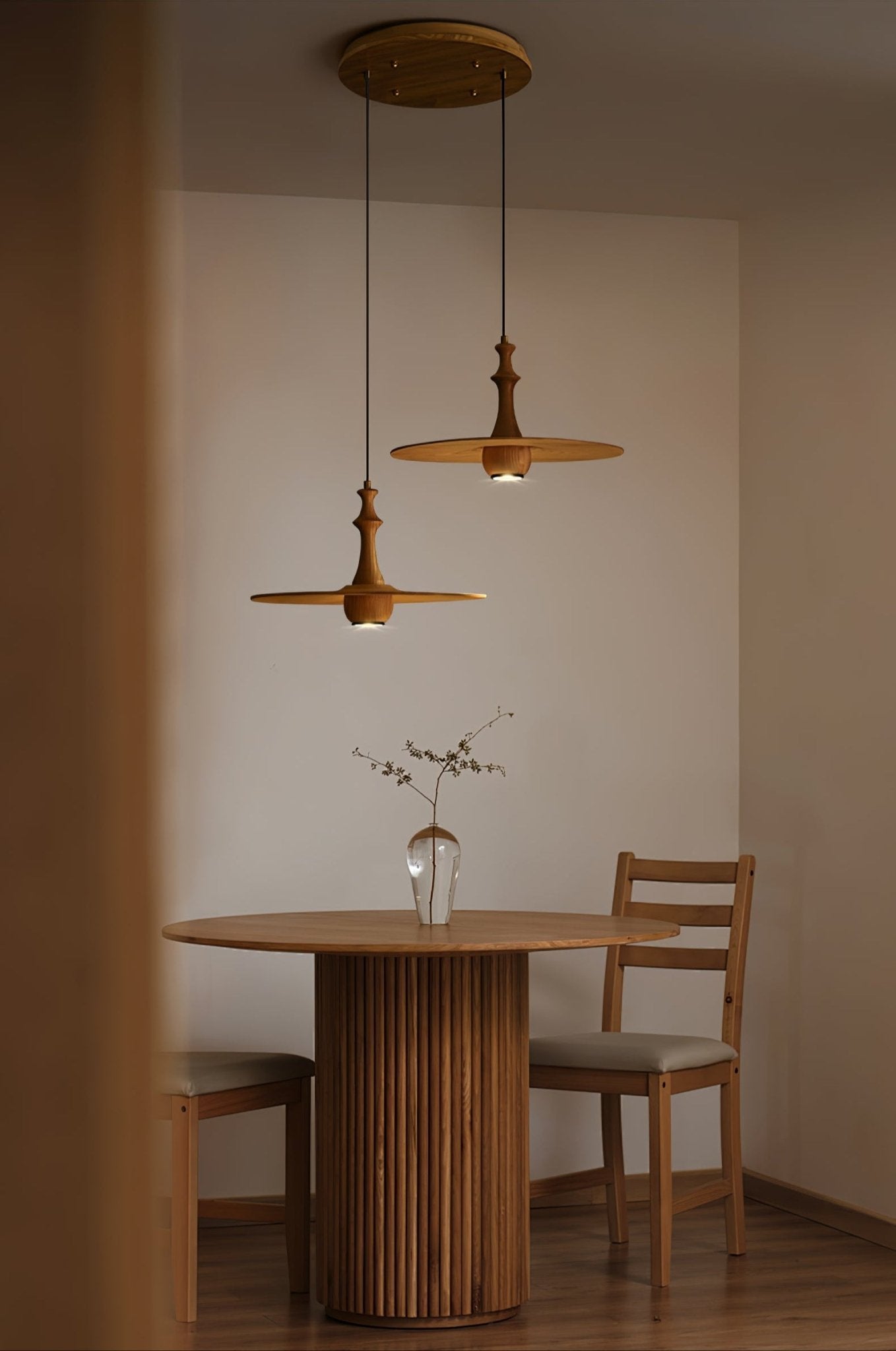 Spindle Lampe Pendante en Bois Tournante - Neutralighting