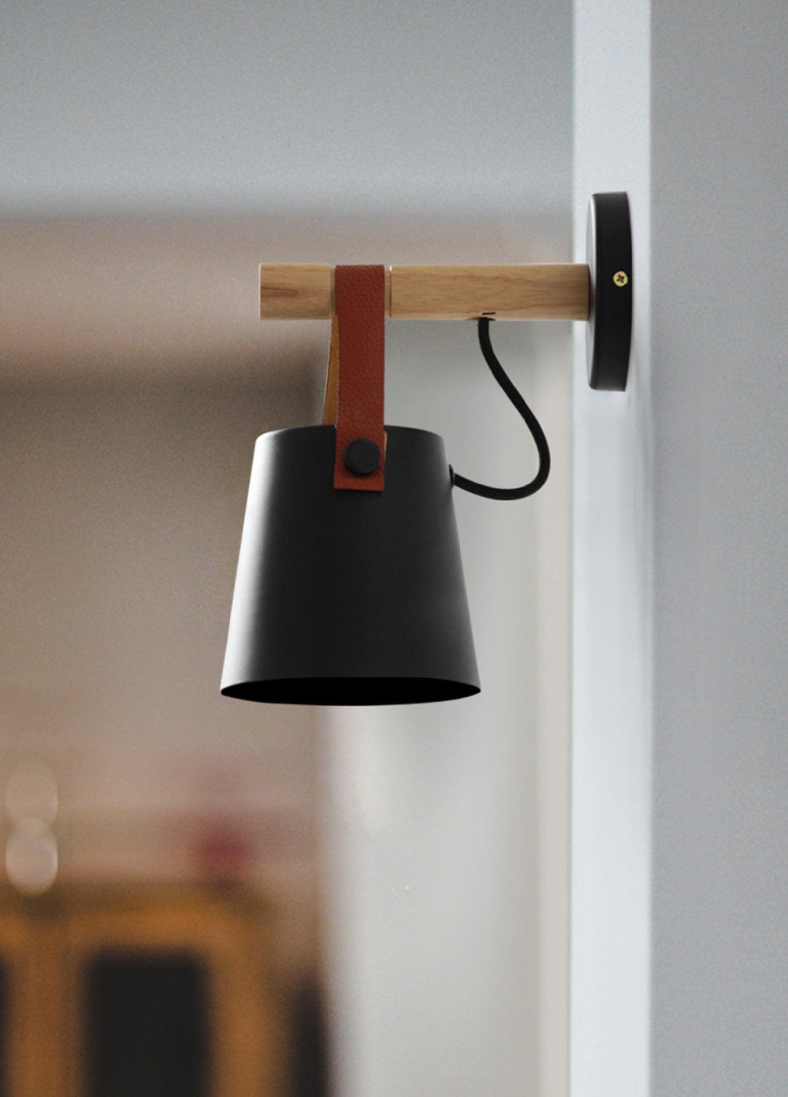 Solarese Applique en bois et cuir - Neutralighting