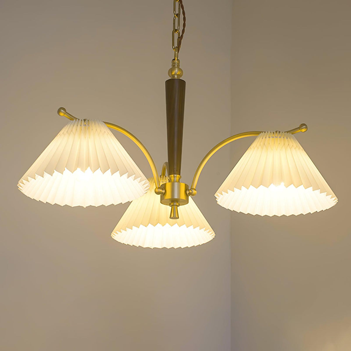 Lustra Chandelier en Laiton Abat-jour Plissé Classique - Neutralighting