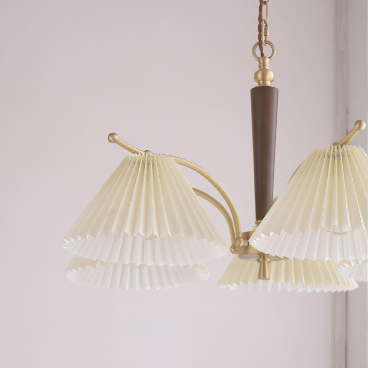 Lustra Chandelier en Laiton Abat-jour Plissé Classique - Neutralighting