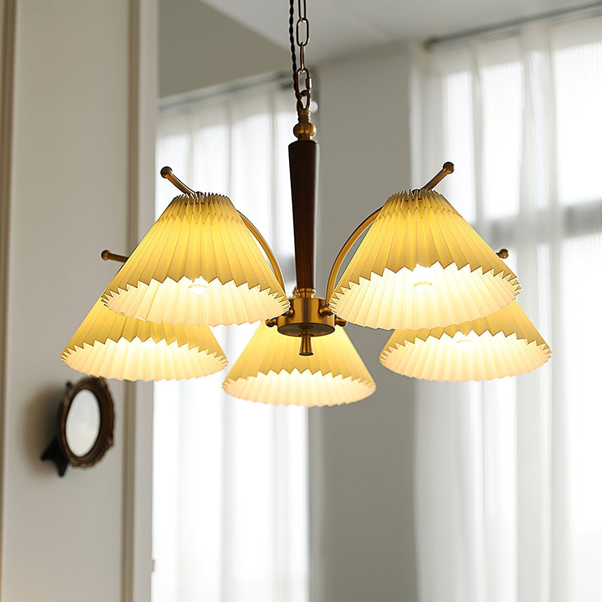 Lustra Chandelier en Laiton Abat-jour Plissé Classique - Neutralighting