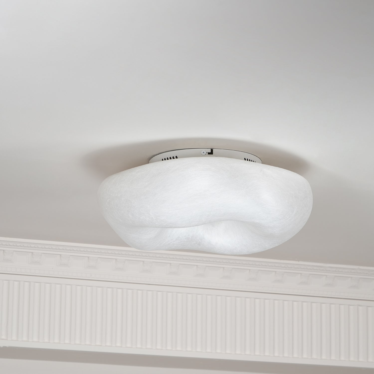 Solara Plafonnier en Forme de Nuage en Soie Élégant - Neutralighting