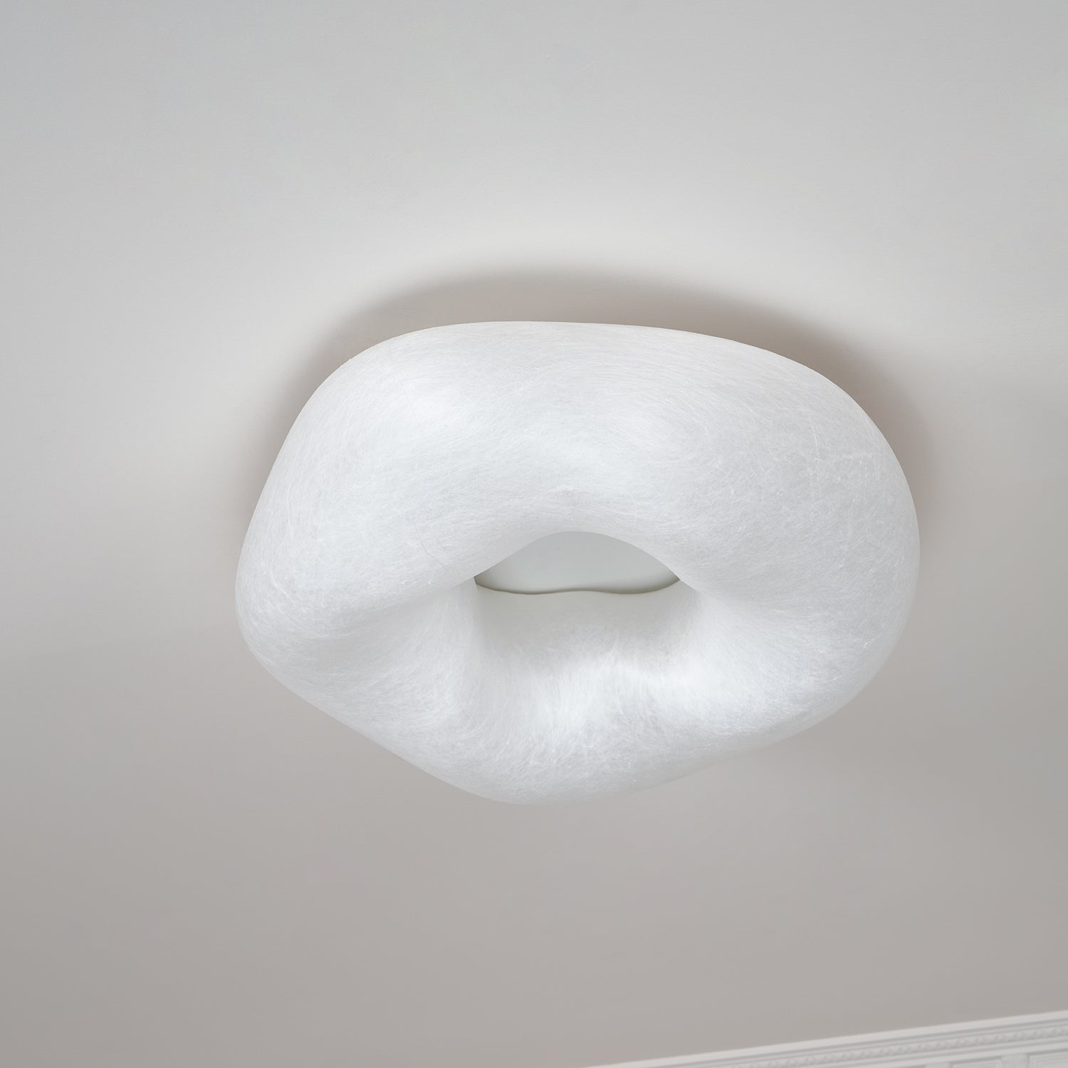 Solara Plafonnier en Forme de Nuage en Soie Élégant - Neutralighting