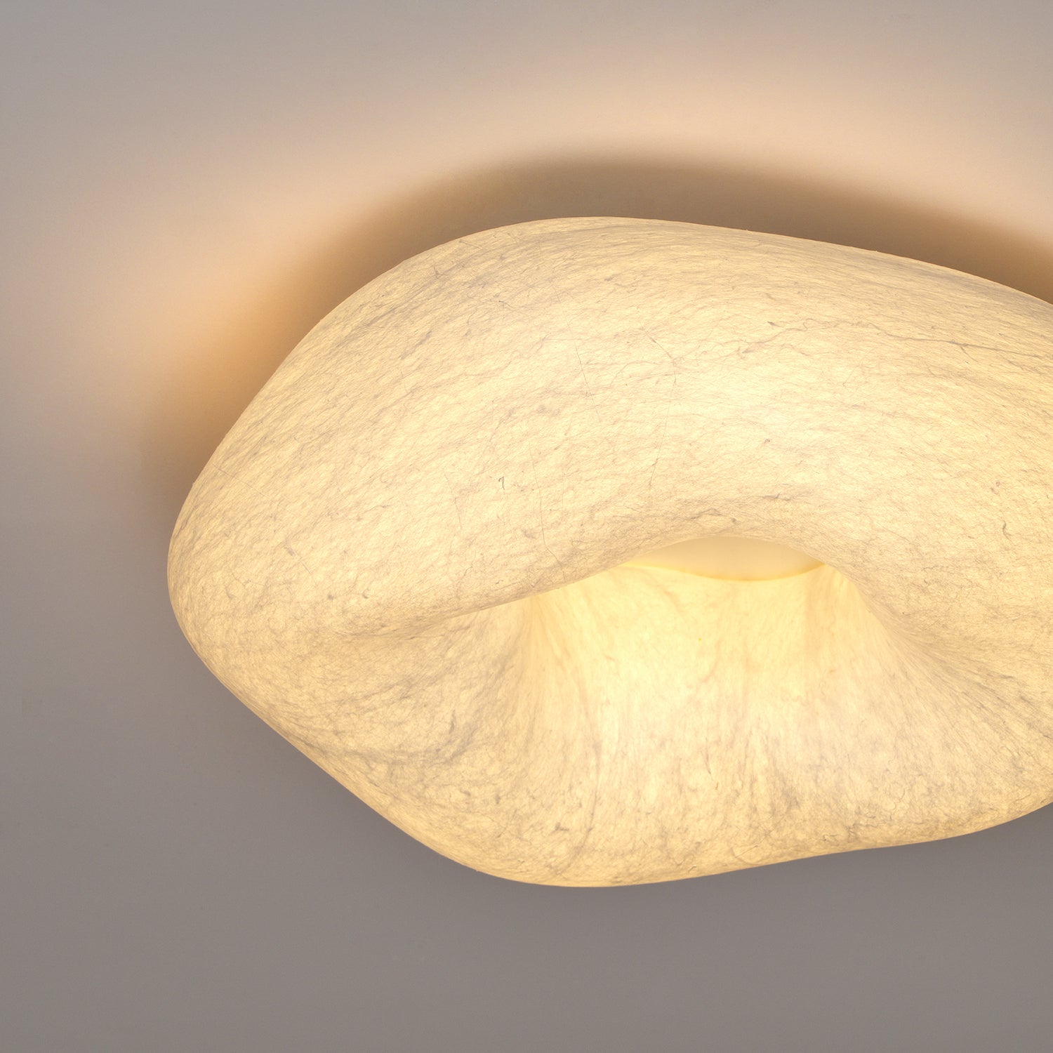 Solara Plafonnier en Forme de Nuage en Soie Élégant - Neutralighting