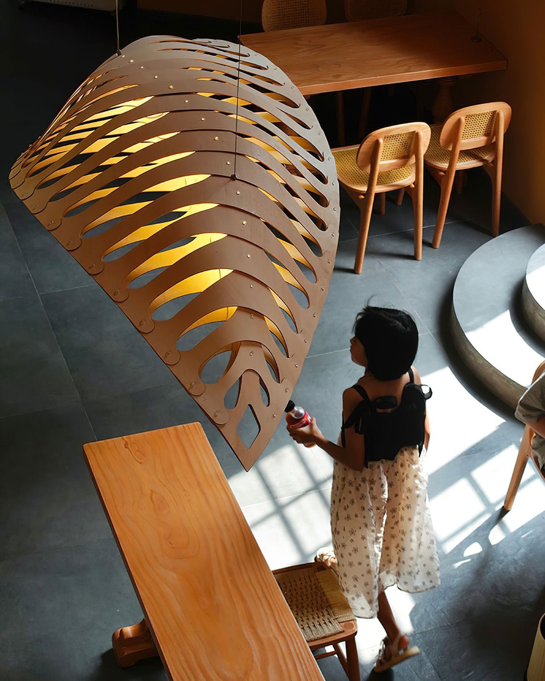 Veliren Lampe Suspendue Feuille Bois - Neutralighting