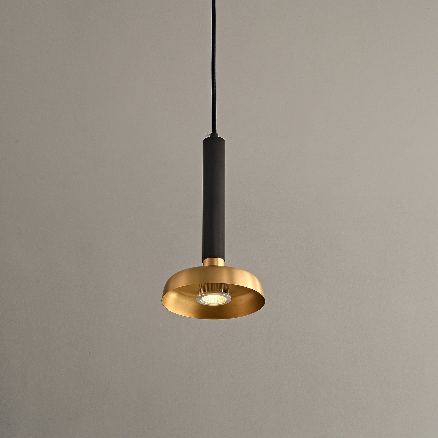 Alshaila Suspension en Laiton Moderne Minimaliste - Neutralighting
