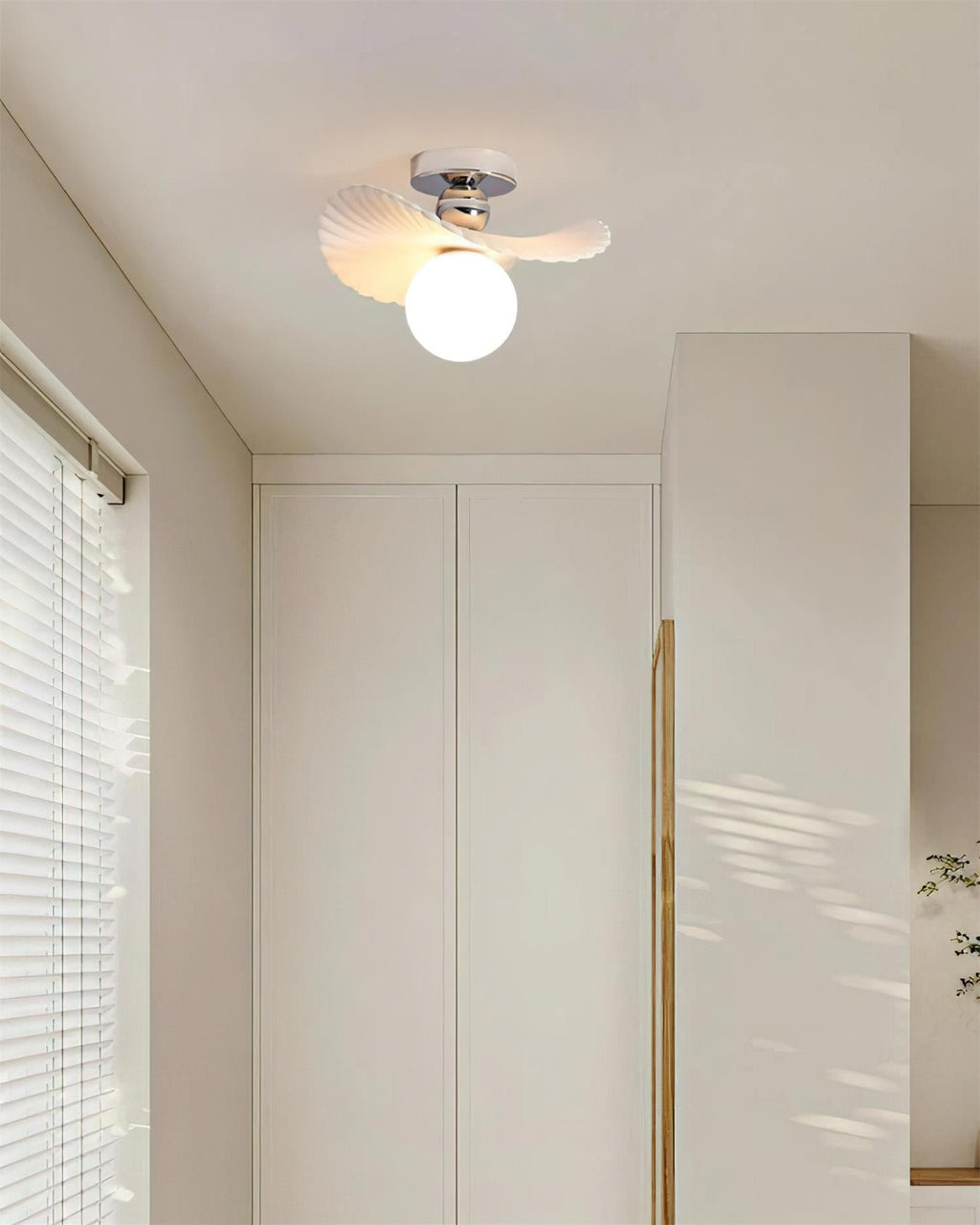 Ilyon Lampe Plafonnier Moderne à Abat-Jour Givré à Ailes - Neutralighting