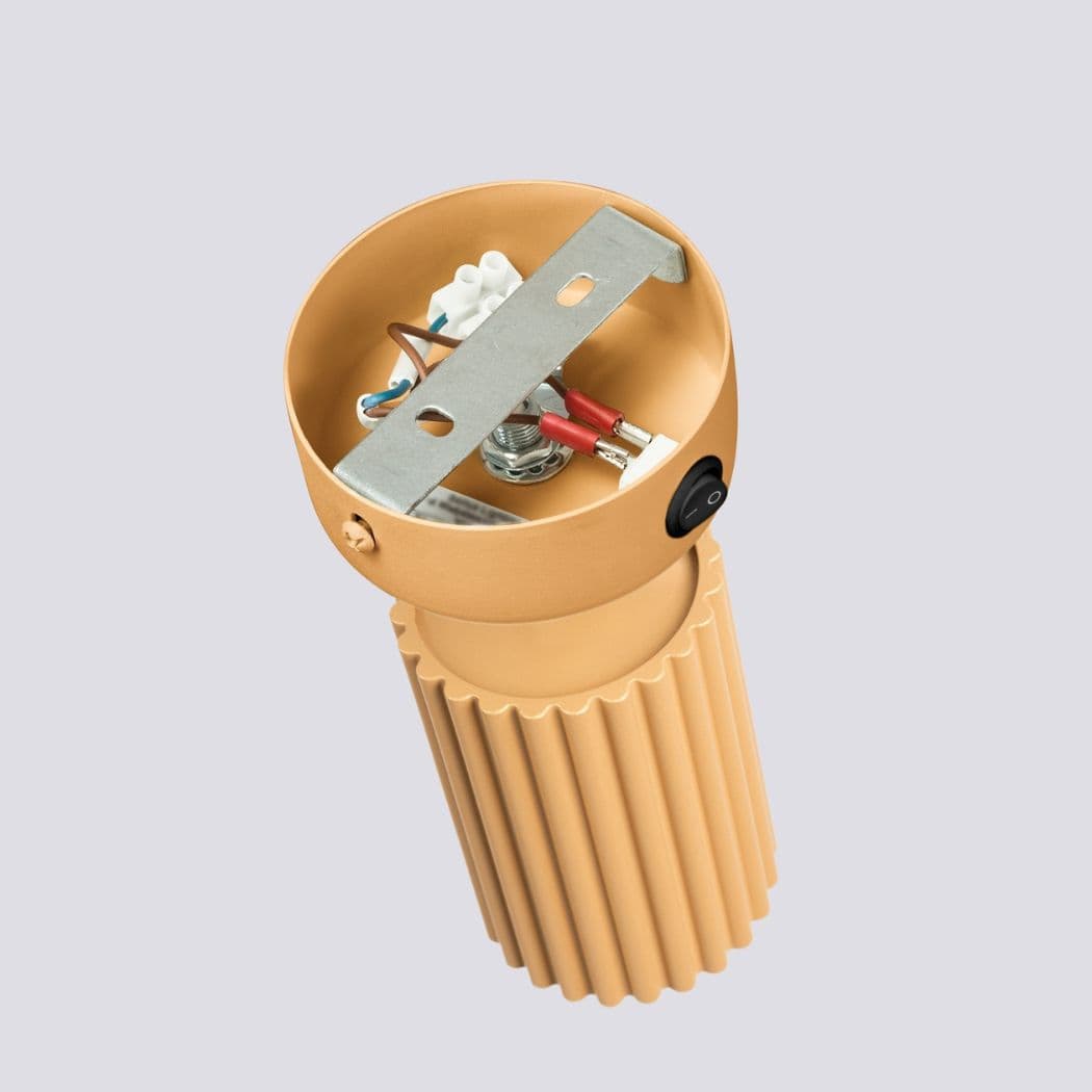 Arrière de l’applique liseuse Théophile dorée montrant la fixation et le câblage