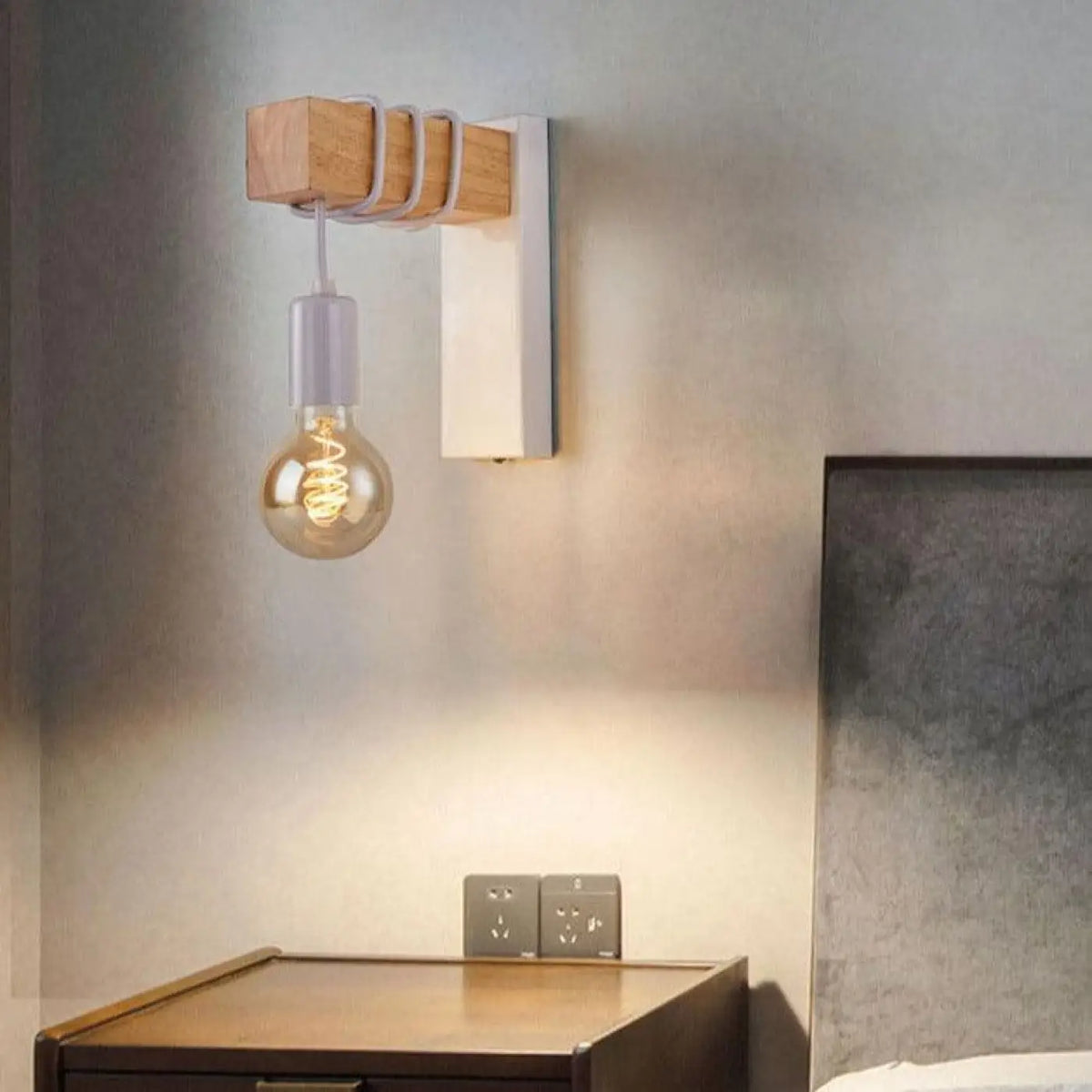 Applique Murale BOIS Ilona Partition - Matière Chaleureuse & Lignes Élégantes