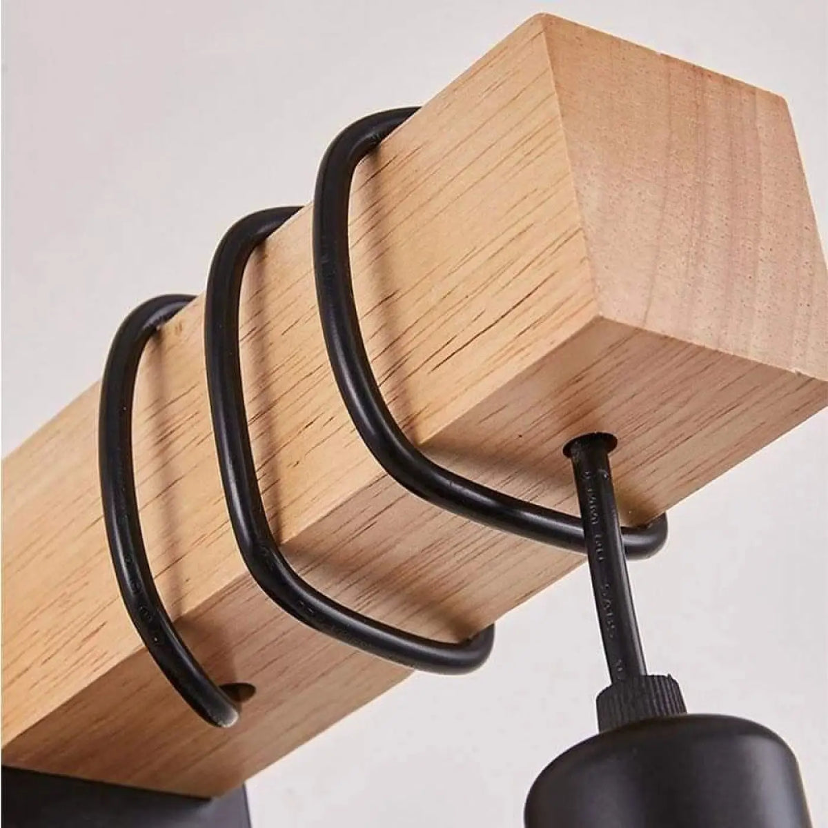 Applique Murale BOIS Ilona Partition - Matière Chaleureuse & Lignes Élégantes