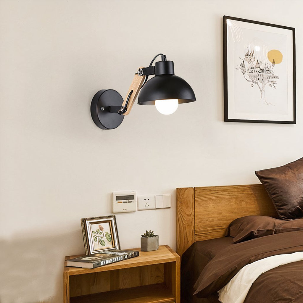 Applique murale — Liseuse LED ajustable en bois et métal