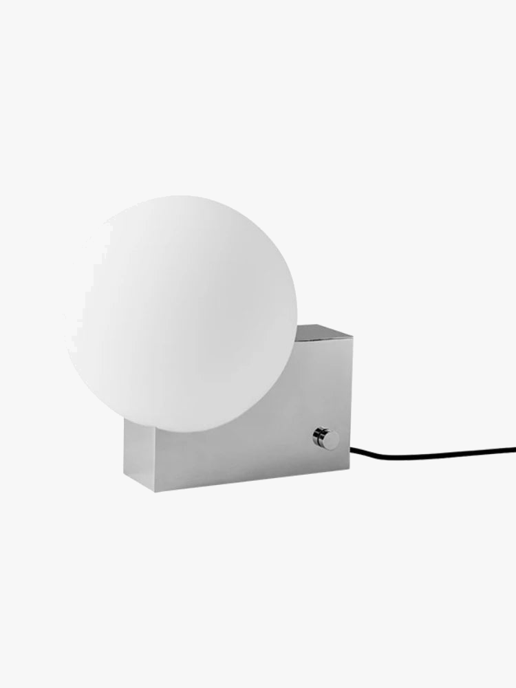 Applique murale minimaliste en acier inoxydable pour intérieur moderne Yvonne Souffle - Lignes Épurées & Atmosphère Sereine