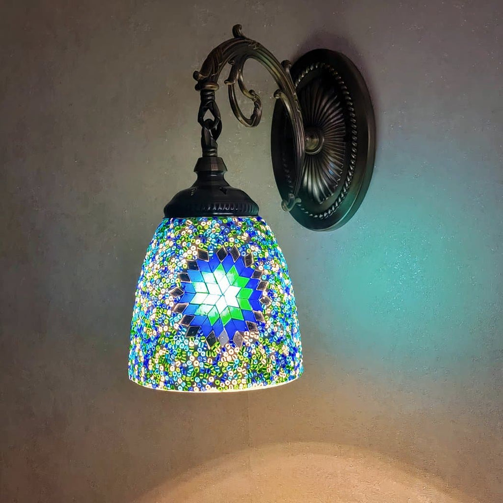 Applique murale style oriental aux reflets bleus – Orélian Arabesque