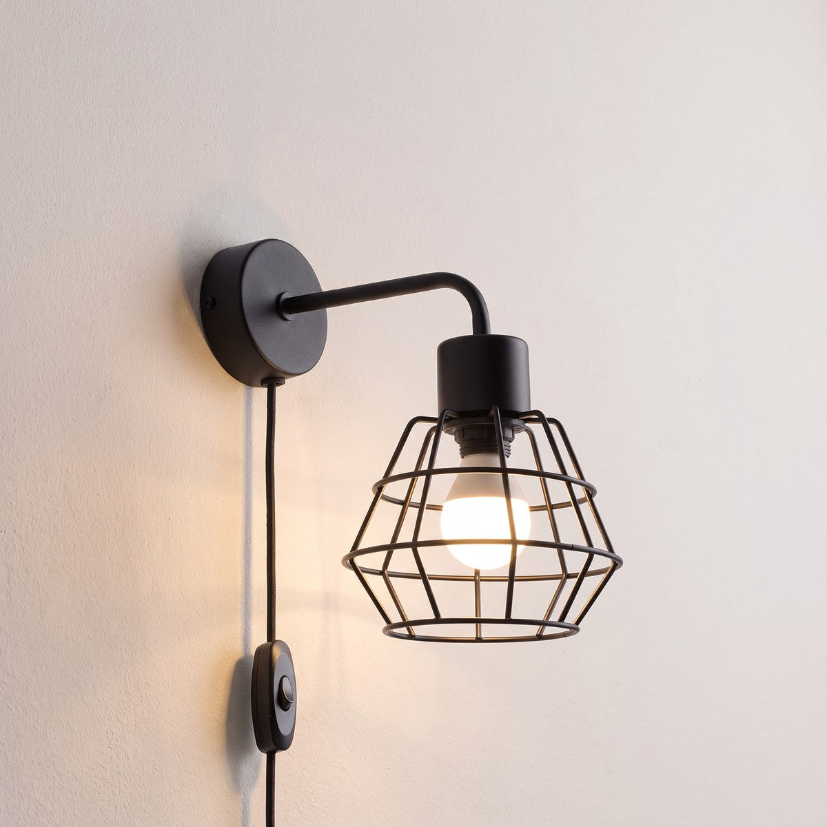 Applique murale — Pour tête de lit style industriel en acier noir