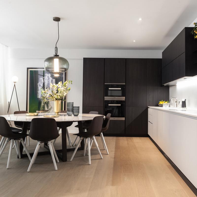 Uphaos Suspension Moderne en Verre pour Famille - Neutralighting