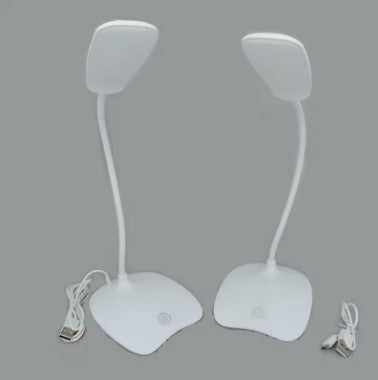 Lampe de lecture pour bureau Galane Récital - Un Éclairage Dédié à la Lecture