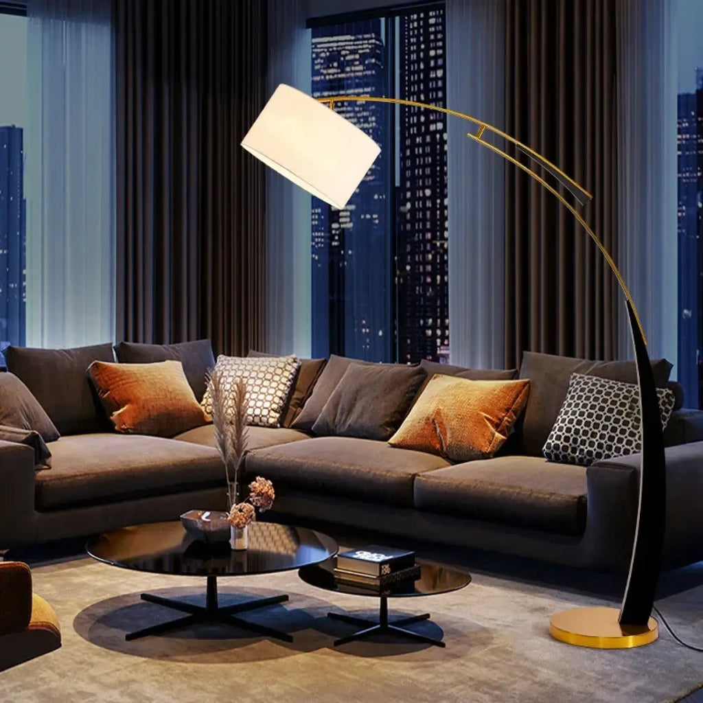 Lampadaire arc design moderne avec abat jour tissu – Néolys Orée